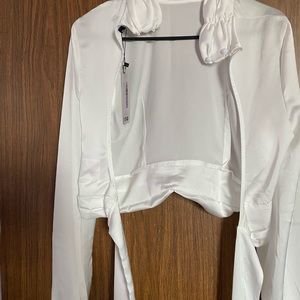 White crop top blouse